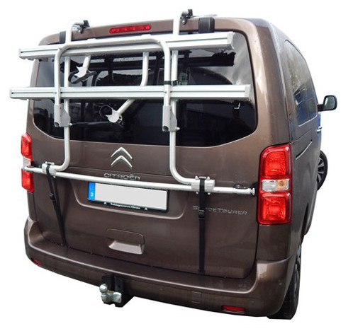 Le porte vélo peut être sur le hayon arrière mais aussi sur l'attelage